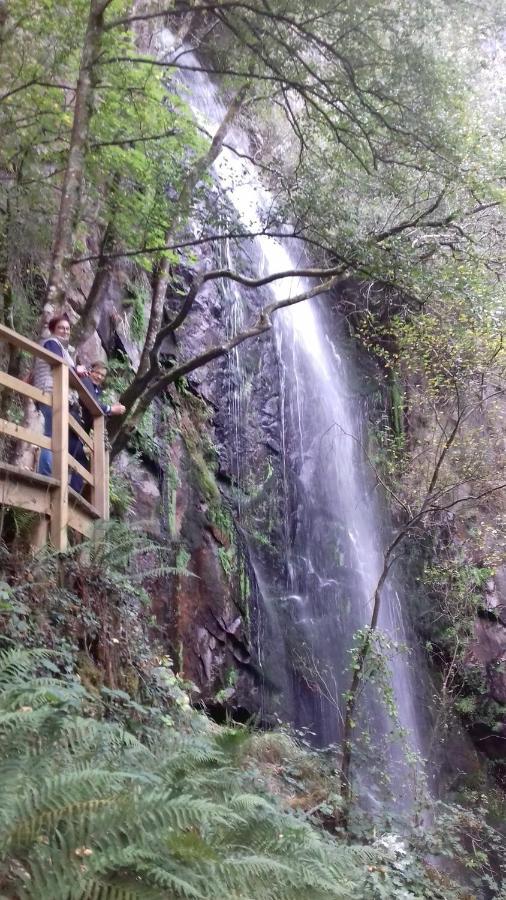 Villa Con Piscina En Panton Ribeira Sacra Galicia Ideal Para Familias Exteriér fotografie